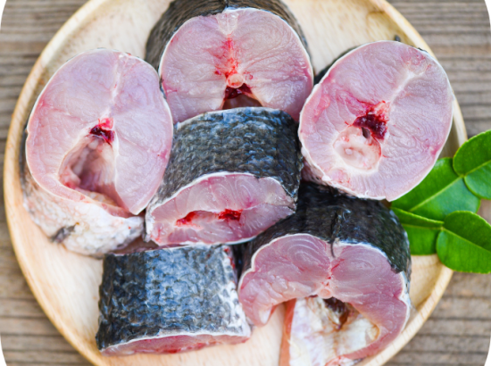Snakehead fish cut into pieces